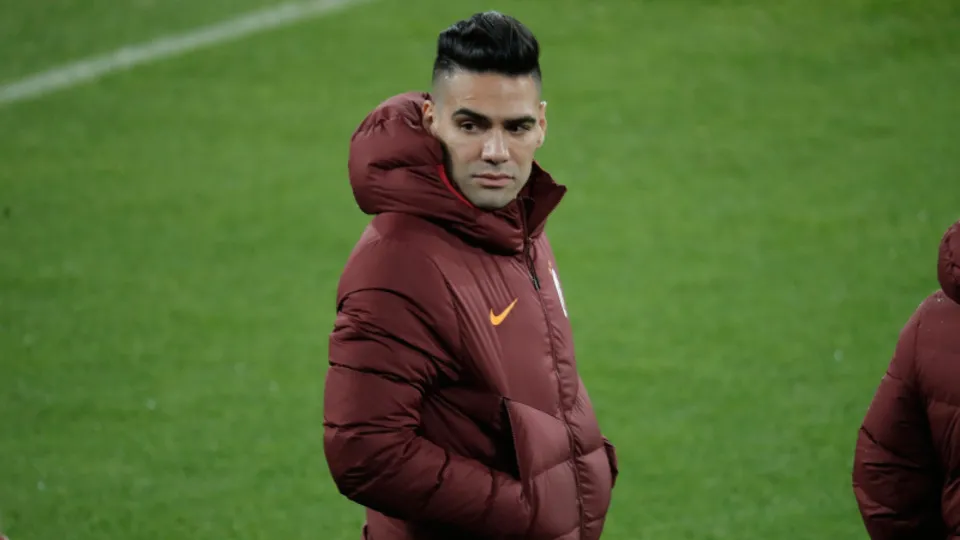 Galatasaray'da Radamel Falcao krizi!