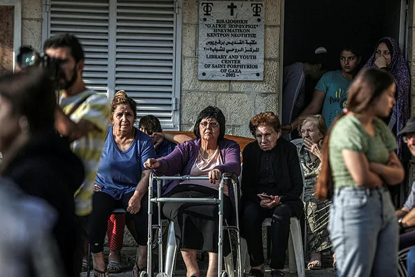 kudus-ortodoks-patrikhanesinden-tepki-israil-savas-sucu-isledi-1697795311867.jpg Kudüs Ortodoks Patrikhanesi’nden tepki: İsrail savaş suçu işledi | Rusya'dan kınama mesajı - 3