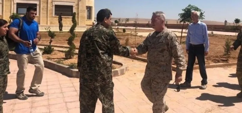 ABD'li general Kenneth McKenzie PKK elebaşlarından Şahin Cilo ile görüştü