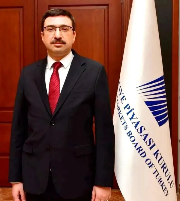 1674184859134.jpeg 50 kişilik tim 24 saat teyakkuzda! SPK Başkanı İbrahim Ömer Gönül açıkladı: Yatırımcıyı yanlış yönlendirene ceza keseriz - 19