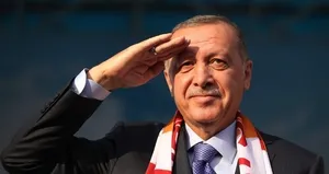 Erdoğan’dan asker selamlı İstiklal Marşı paylaşımı