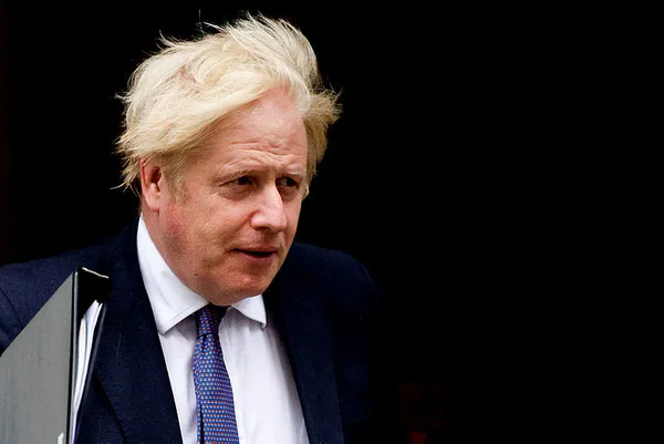 Joe Biden, Boris Johnson ile Afganistan’daki süreci değerlendirdi