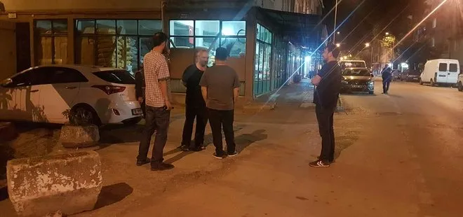 Bursa'da sokakta bıçaklı kavga çıktı: 1 yaralı