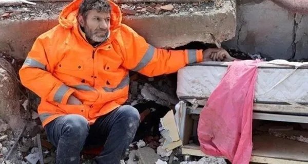 1707124570959.jpg Asrın felaketinin üzerinden tam bir yıl geçti! 6 Şubat depremlerinin acısı hala yüreklerde... - 3
