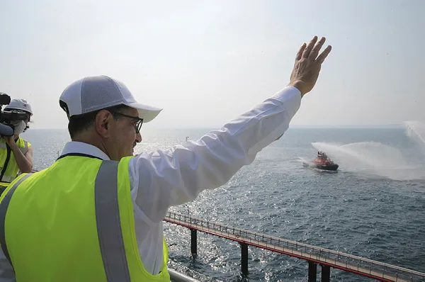 1624637236890.jpg Türkiye'nin ilk doğal gaz depolama gemisi Ertuğrul Gazi görücüye çıktı! Yılda kaç metreküp doğal gaz depolanacak? Ertuğrul Gazi gemisinin özellikleri - 2