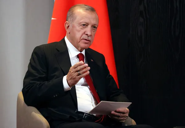 Son dakika: Başkan Erdoğan Özbekistan ziyareti sonrası gazetecilerin sorularını yanıtladı: Hedefimiz Şangay İşbirliği Örgütü Üyeliği