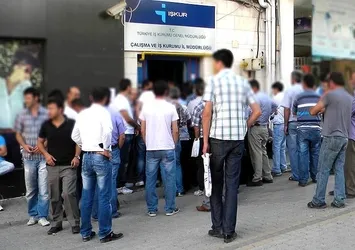 İşsizlik geriliyor