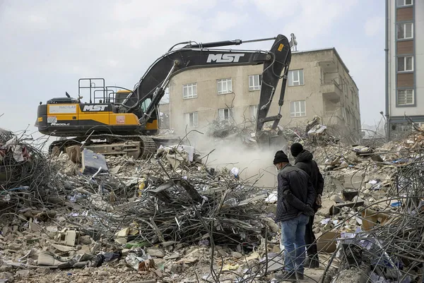 afaddan-mesajla-uyari-deprem-bolgesindeki-vatandaslara-gonderildi-1676908100736.jpg AFAD'dan mesajla uyarı: Deprem bölgesindeki vatandaşlara gönderildi - 1