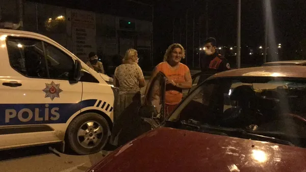 Kısıtlamada sokağa çıktı! Cezayı yiyince gazetecilere tükürdü - 2