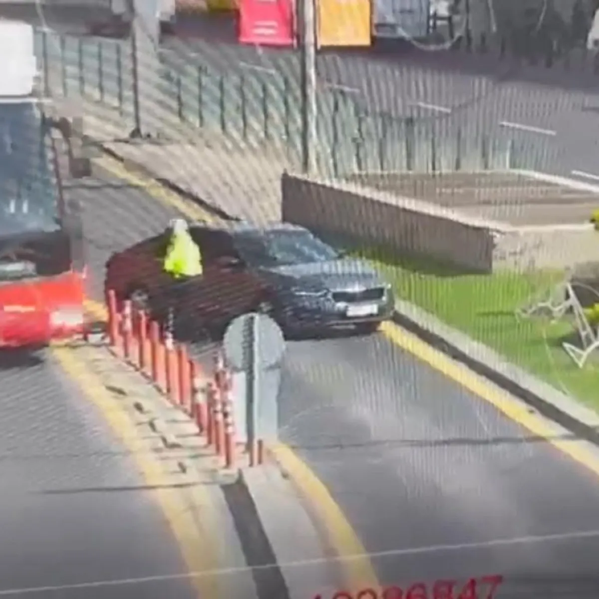 CHP otobüsünü polisin üzerine süren şoför hakkında mütalaa