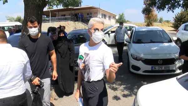 deniz-akkaya-tahliye-oldu-pasalar-gibi-yattik-ciktik-1629977232633.jpg Deniz Akkaya tahliye oldu: Paşalar gibi yattık çıktık - 2