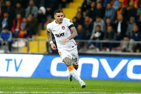 1669826658590.jpg Galatasaray'da Icardi şoku! Yıldız oyuncu sakatlandı! Icardi'nin sağlık durumu nasıl? - 1
