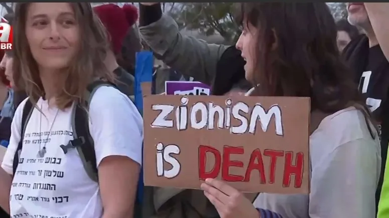 katil-bibiye-tel-aviv-sokaklarinda-agir-tokat-1774715380769.jpg (Fotoğraf: ahaber.com.tr - Ekran görüntüsü)