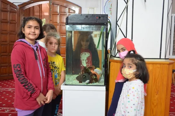 Çocuklar için camiye akvaryum yaptırdı! İmamın güzel hizmeti tam not aldı - 1
