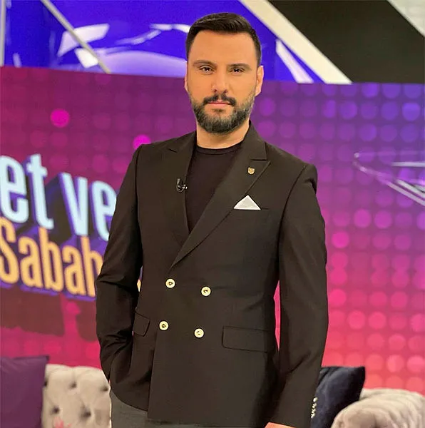 Alişan’dan sosyal medyada yayılan iftiralara sert tepki: Benim vatanım belli senin neresi?