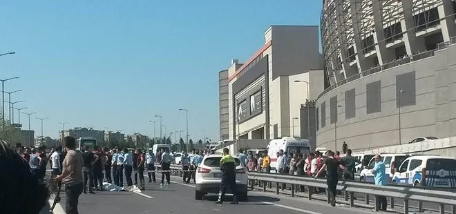Bayrampaşa’da polis ekibi kaza yaptı