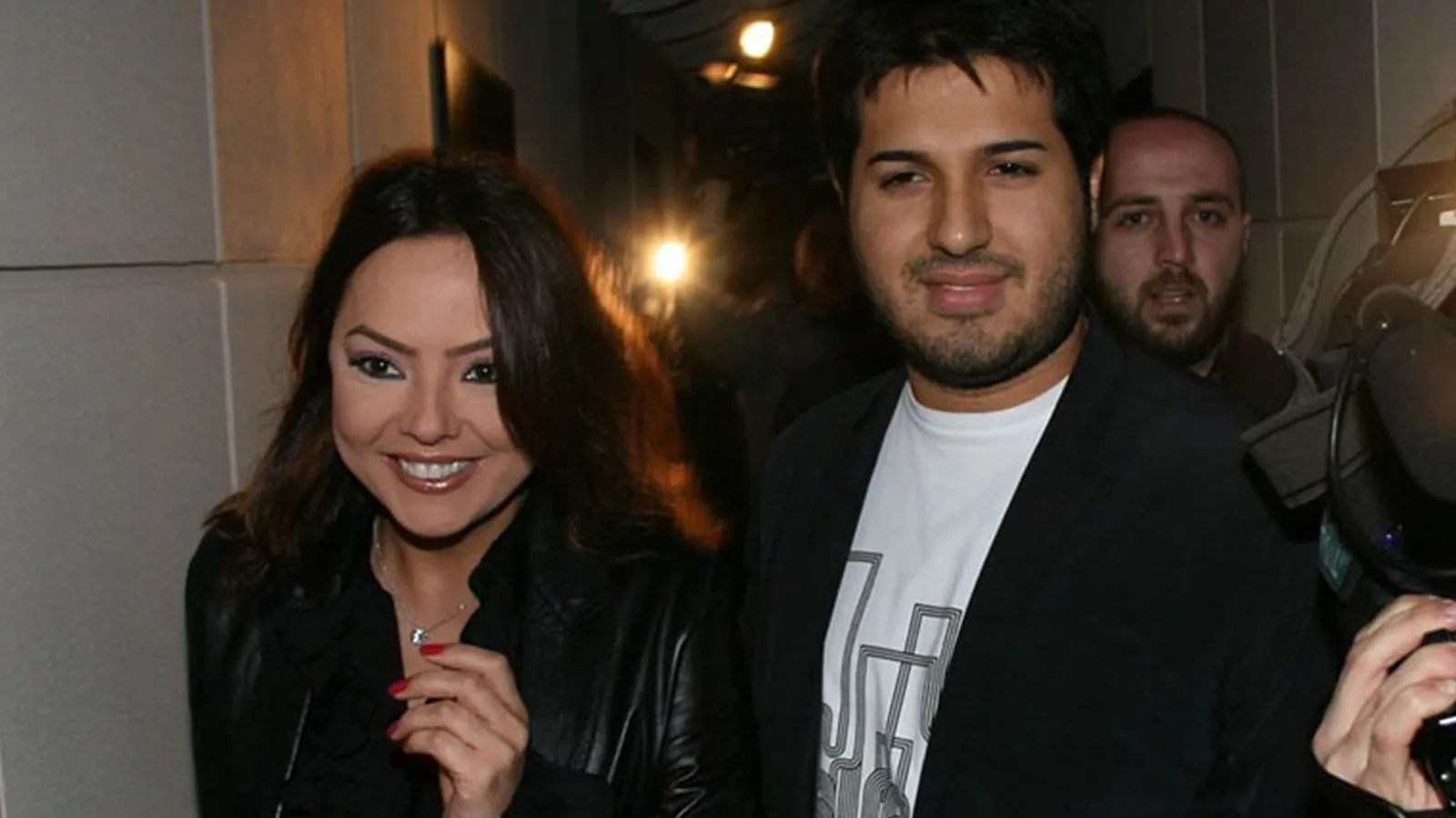 Ebru Gündeş ile Reza Zarrab resmen boşandı! Tek celsede bitti