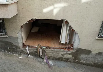 Ankara'daki selin bıraktığı hasar gün ağarınca ortaya çıktı! Bugün için yeni uyarı geldi