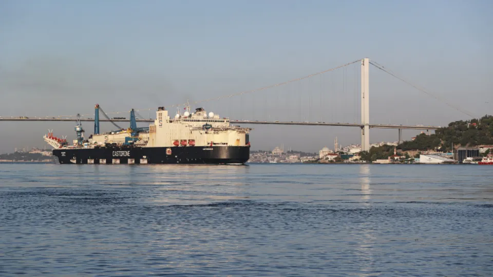Castorone Sakarya Gaz Sahası için Filyos Limanı'na gidiyor! Derin deniz kesiminde boru döşeyecek