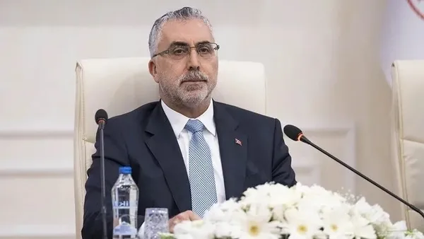 bakan-isikhandan-asgari-ucret-aciklamasi-1703198749239.jpeg Bakan Işıkhan'dan asgari ücret açıklaması: 3600 ek gösterge düzenlemesini en yakın zamanda hayata geçireceğiz - 2