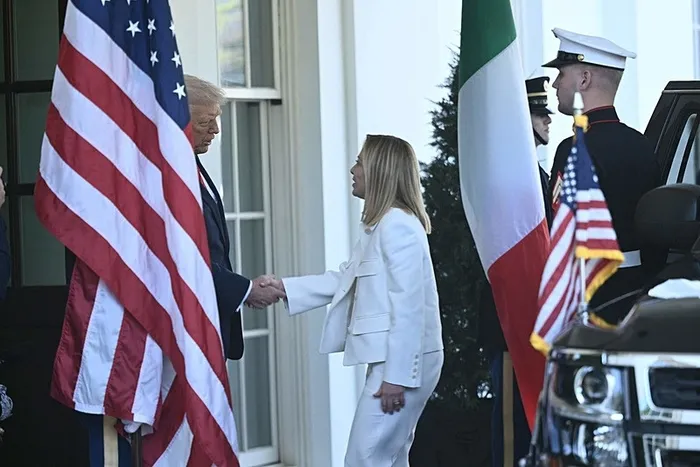 ABD Başkanı Trump’tan net mesaj: ABD vergilerle çok zengin olacak