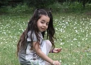 Beren Gökyıldız sosyal medyayı salladı! Bakın kaç yaşında çıktı
