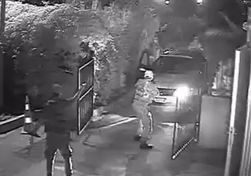 Kahraman Er Müslüm Uzun darbecilere geçit vermemiş!