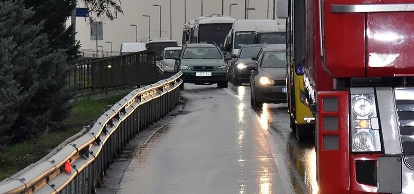İstanbul'da bazı yollar trafiğe kapatılacak