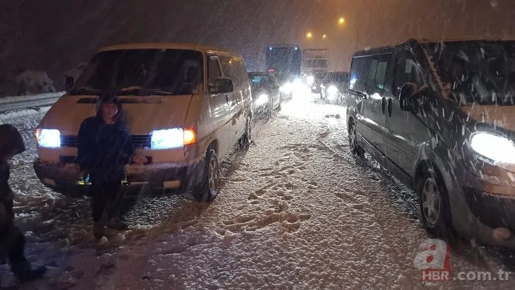 Samsun-Ankara kara yolunda ulaşıma kar engeli