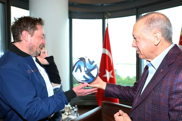 Başkan Erdoğan Türkevi’nde Elon Musk ile görüştü! Tesla, yapay zeka ve Milli Uzay Programı...