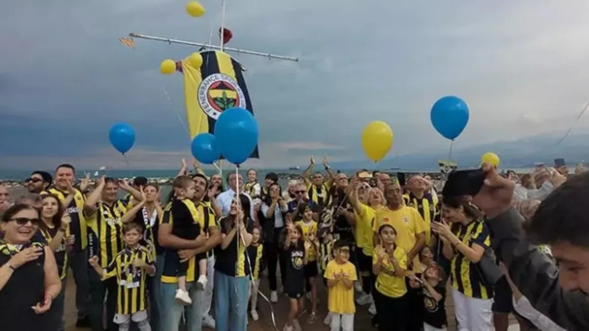 Hatay'da 3 yaşındaki Talha bebek kanseri yendi! Balonlar gökyüzüne bırakıldı