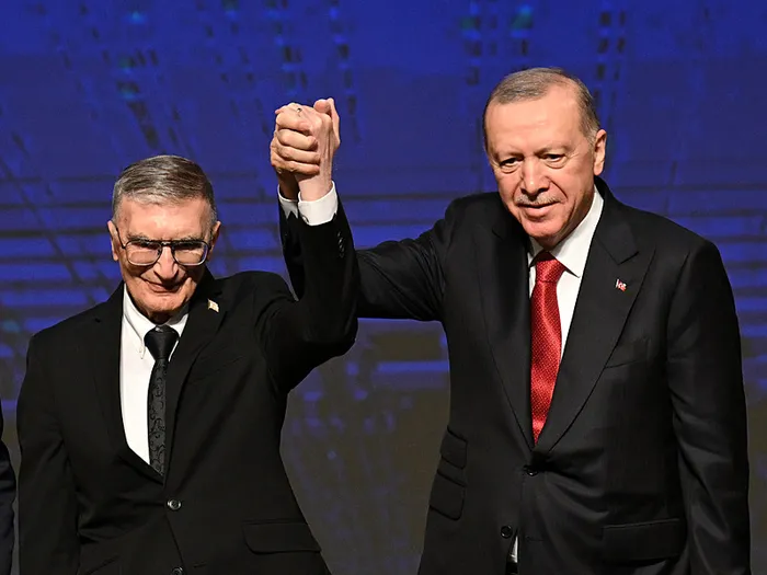 11. Tıp Kurultay'ında Başkan Erdoğan'dan alkış alan sözler: Çalışacağız geliştireceğiz yılmayacağız - 1