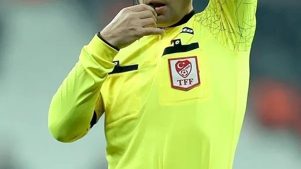 super-ligde-2023-24-sezonunda-hangi-hakemler-gorev-yapacak-tff-son-dakika-duyurdu-1690966958786.jpg Süper Lig'de 2023-24 sezonunda hangi hakemler görev yapacak? TFF son dakika duyurdu - 3