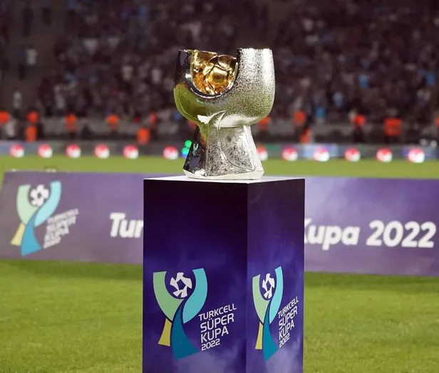Galatasaray-Fenerbahçe Süper Kupa finali ne zamana ertelendi? Süper Kupa finali hangi tarihte oynanacak?