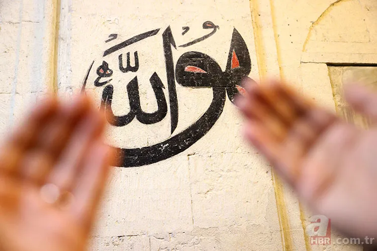 Tövbe Duası Arapça ve Türkçe OKUNUŞU ve ANLAMI | Mevlid Kandili'nde İstiğfar nasıl edilir? Tövbe namazı kılınışı... 2