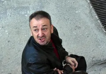 Dün 'maaşı çek’ diye bağıran astsubay tutuklandı