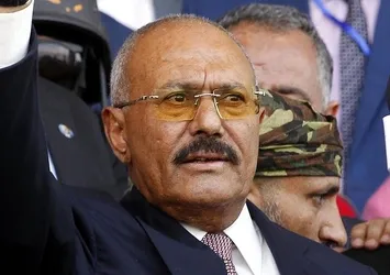 Eski Yemen Cumhurbaşkanı Ali Abdullah Salih öldürüldü