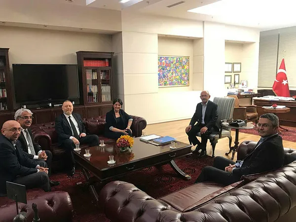 Kılıçdaroğlu’ndan HDP ve Kürt sorunu mesajı! PKK'nın siyasi uzantısını Kürt halkının asli temsilcisi ilan etti - 1