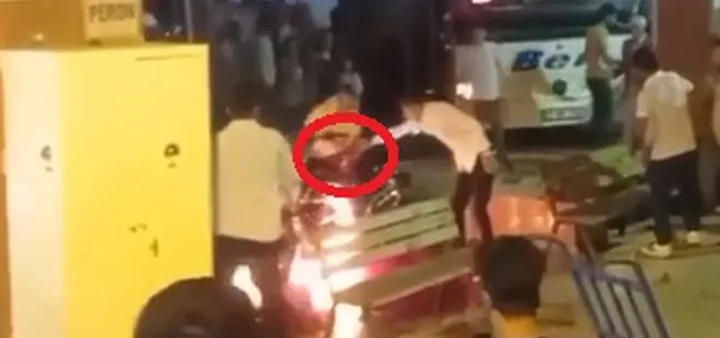 Adana’da motosiklet alev aldı! Yangını şalgam suyuyla söndürdüler