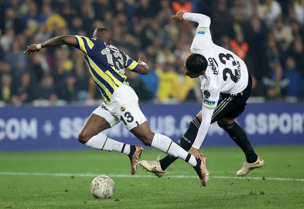 Tarihe geçen Fenerbahçe Beşiktaş derbisi! Kartal yine tarih yazdı - 4