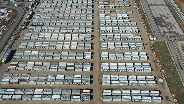 Deprem yardımları tepki çeken dev şirketlere önemli çağrı: 250 bin depremzede konutları için katkıda bulunun