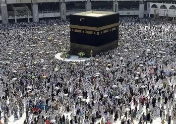 Suudi Arabistan, Katar krizini Mekke'ye taşıdı