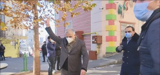 HDP’li Erol Katırcıoğlu’nun zafer işareti yapmasına evlat nöbeti tutan aileler tepki gösterdi