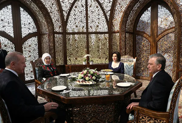 Başkan Erdoğan, Özbekistan Cumhurbaşkanı Mirziyoyev ile görüştü - 2