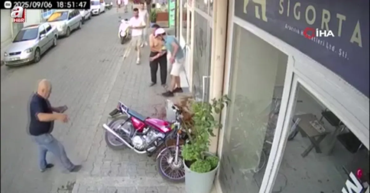 Motosiklet iş yerine girdi