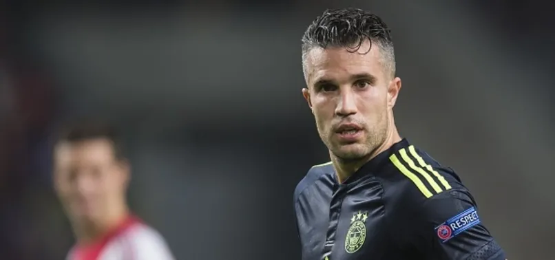 Dick Advocaat'tan Robin van Persie'ye forma mesajı!