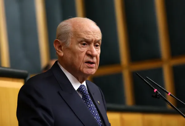 Son dakika: Bahçeli’den ’6’lı masayla ilgili anket yapılacak’ haberlerine yanıt: Tercihim sınıf arkadaşım