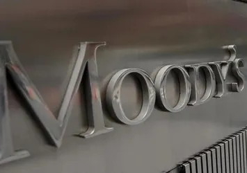Moody's Fransa'nın kredi notunu negatife çevirdi