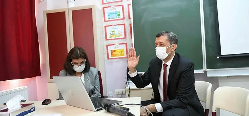 Milli Eğitim Bakanı Ziya Selçuk EBA'nın KKTC'de de kurulacağını açıkladı