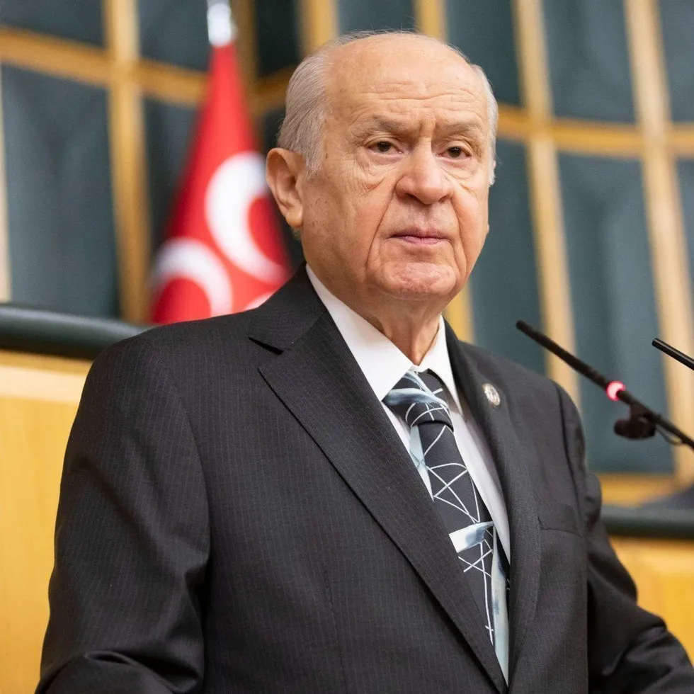devlet-bahceliden-fon-mesaji-milletimizin-hak-ve-hukukunu-sonuna-kadar-koruyacagiz-1790698903434.jpg Devlet Bahçeli'den fon mesajı: Milletimizin hak ve hukukunu sonuna kadar koruyacağız - 1